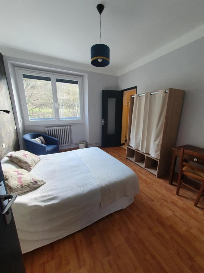 Chambre Privee Du Majestic Saint-Affrique Eksteriør billede